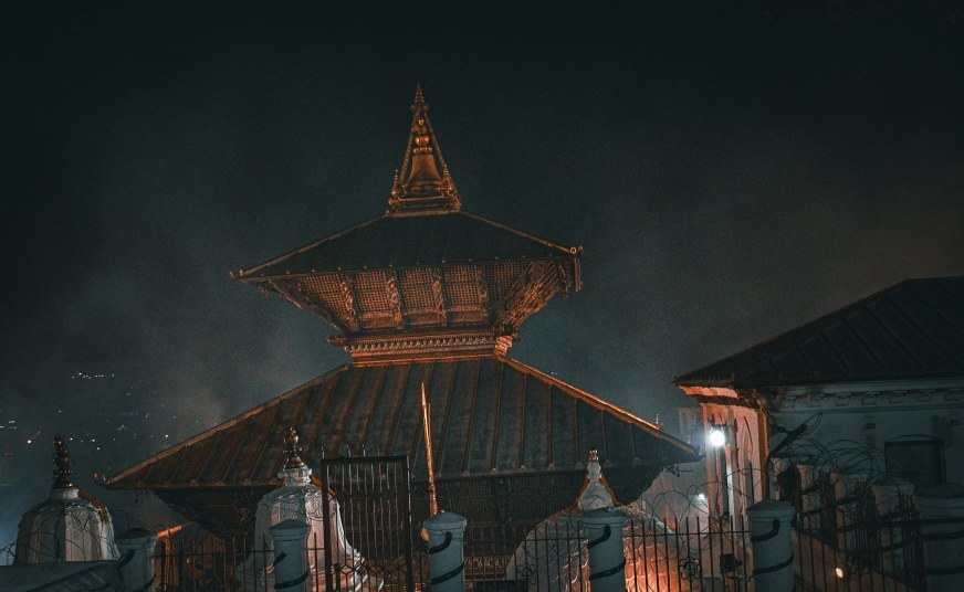 shine Travels & local taxi in Gorakhpur