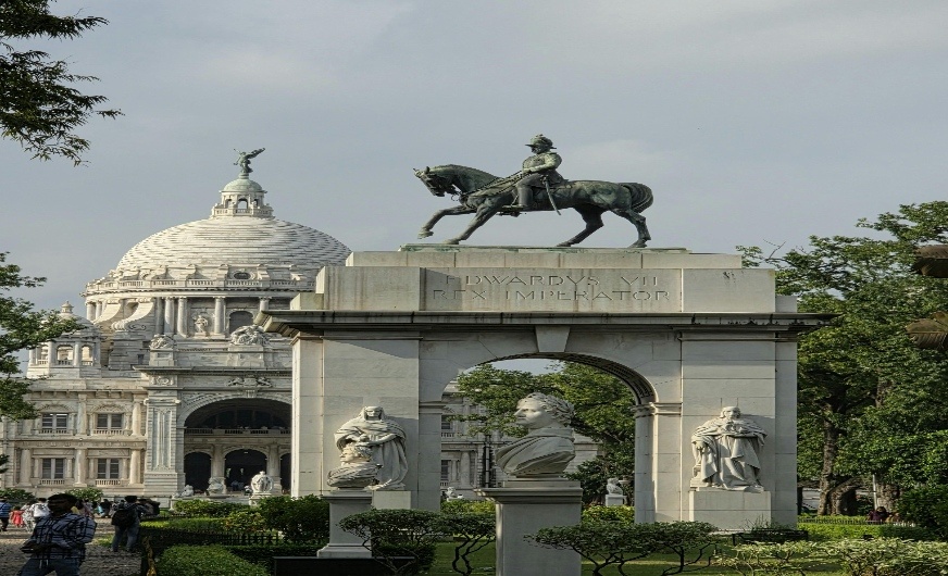 car hire Gorakhpur To Kolkata & local taxi in Gorakhpur